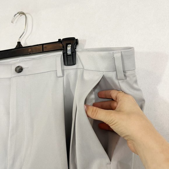 Roundtree & Yorke NEW Classic Fit Pleat Front Gray Shorts Travel Smart - Size 46 - Picture 4 of 7